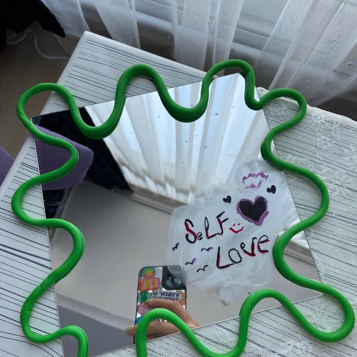 PluffyWool - Wholesale Wall Mirror - Squiggle Mirror, Funky Mirror ,Wavy Mirror ,Danish Pastel1