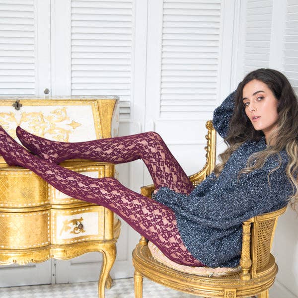Medias de encaje Georgina Burgundy para venta al por mayor de The Nylon Club
