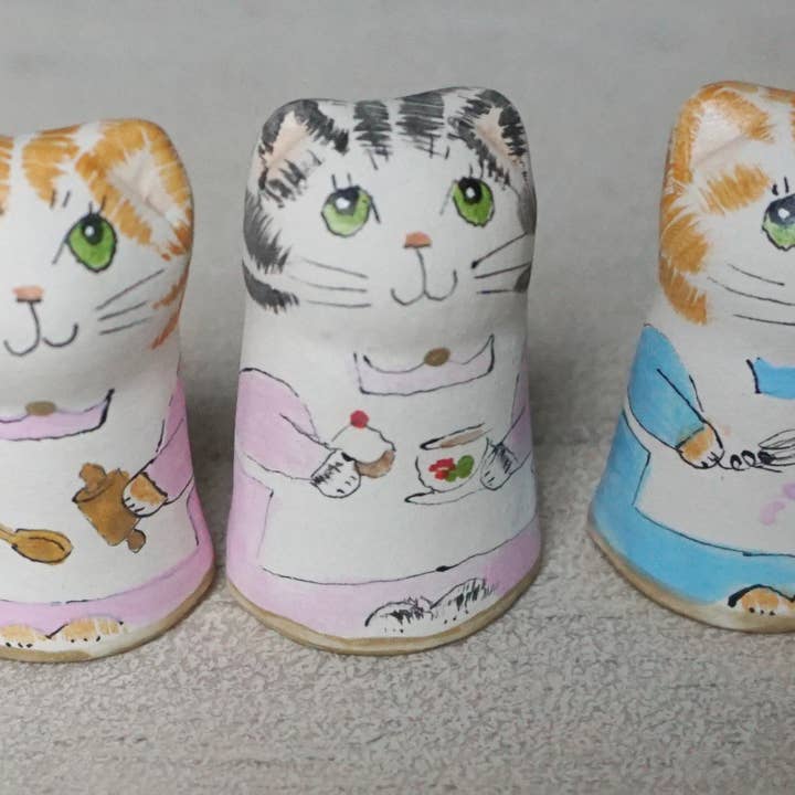 A-Cat Trendy Cat Thimble Baking Collection for wholesale by Merryfield Pottery