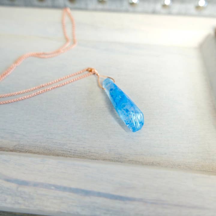 BlueButterflyBazaar – Engroshandel Halskæde med vedhæng – Prinsesse Leia Organa Kyber krystal halskæde Star Wars gave