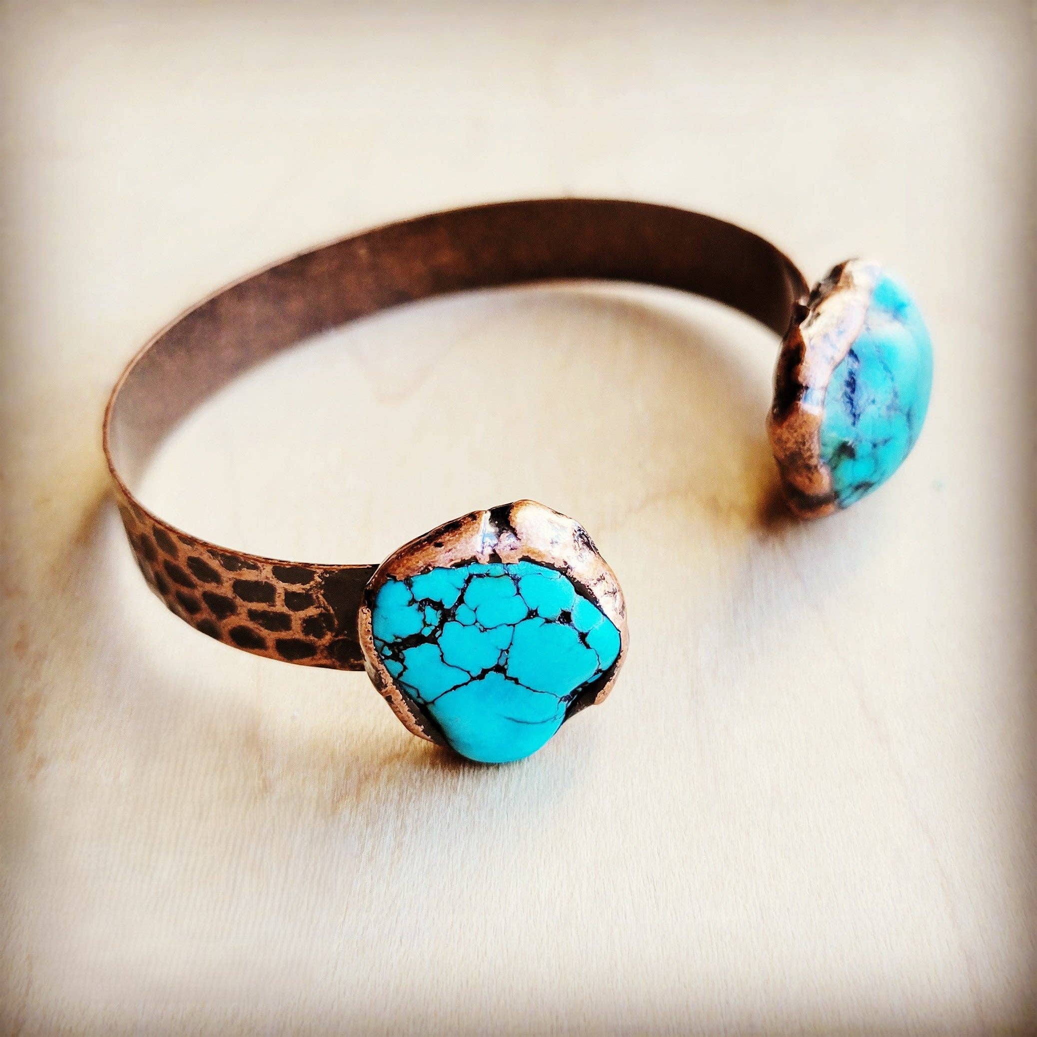 The Jewelry Junkie - Wholesale Cuff Bracelet - Genuine Natural Turquoise Cuff Bangle Bracelet 806t7