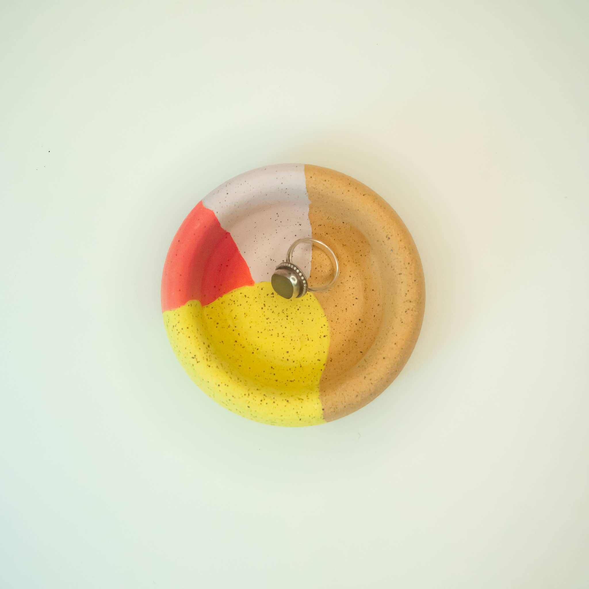 Barro Studio – Großhandel Schmuckschalen – Schmuckschale0