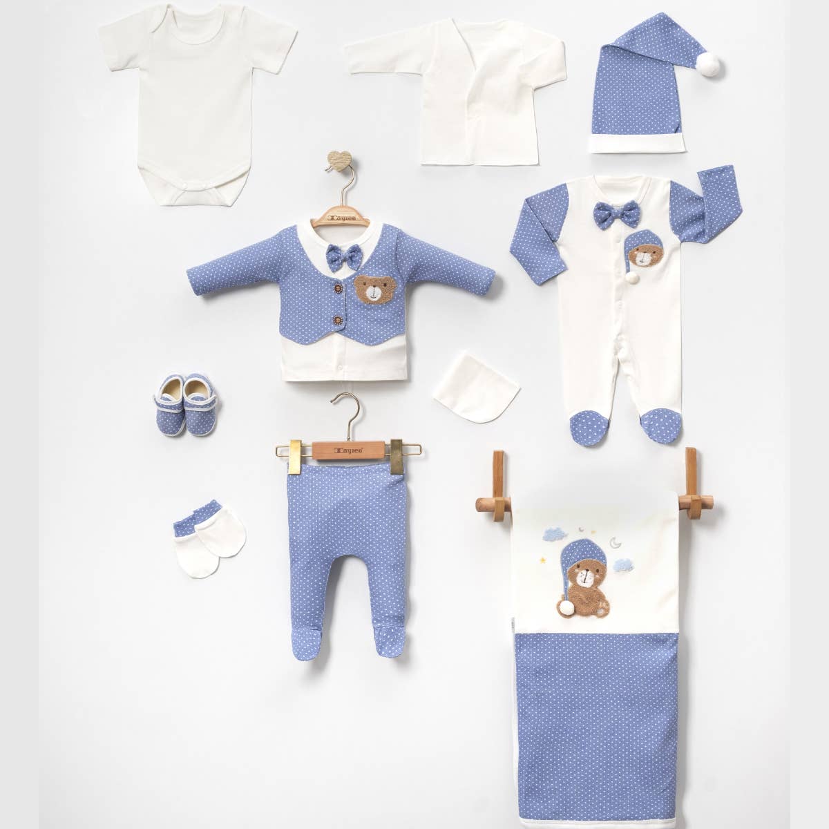 Muffinandco - Wholesale Clothing Set - Baby - Sleepyhead Bear - 10-Piece Set for Boys 0-3 M. 100% Cotton0