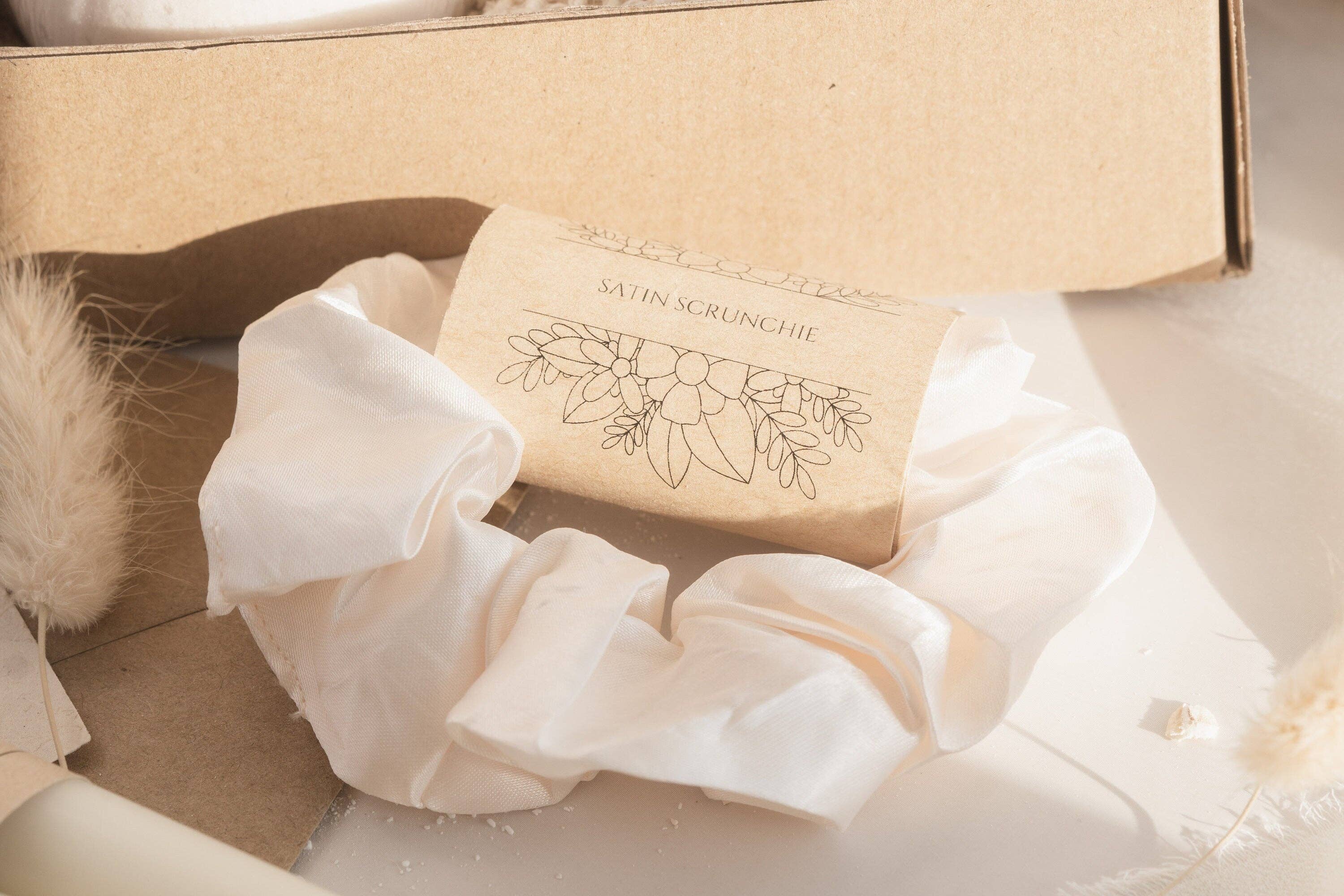 Hera By Hera Bath and Body - Wholesale Bath & Body Set - Oatmeal Milk and Honey Spa Bath and Body Gift Set | Holiday Gift 8