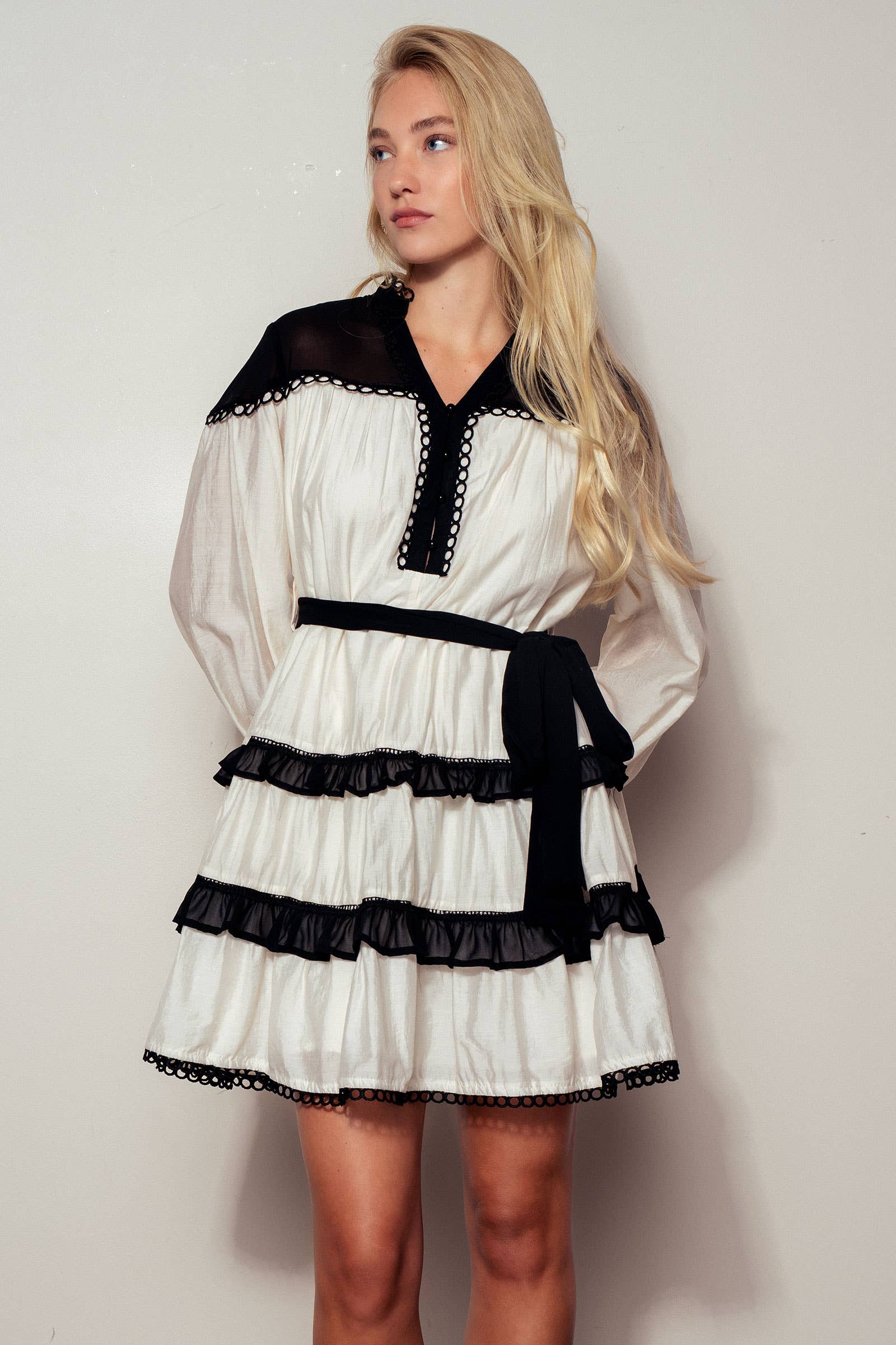 Urban Daizy - Wholesale Dress - Women's - Contrast Trim Renaissance Tiered Mini Dress12