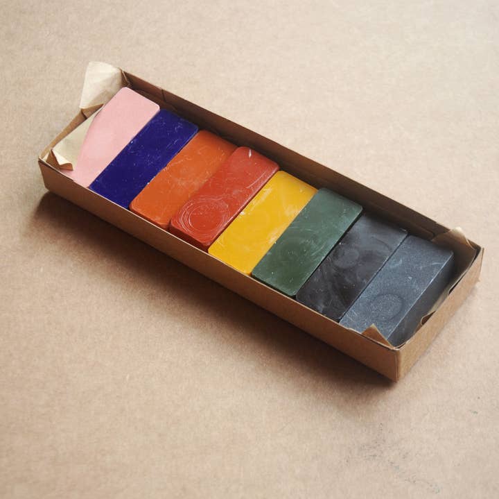 Smilogy Kids Ltd - Wholesale Crayons - Kids & Baby - All Natural & Hand Poured Beeswax Block Rubbing Crayons0