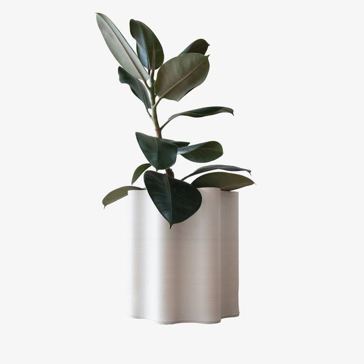 RIPPLED – Grande jardinière durable de sol 29 cm | Blanc brume pour la vente par MINIMUM DESIGN