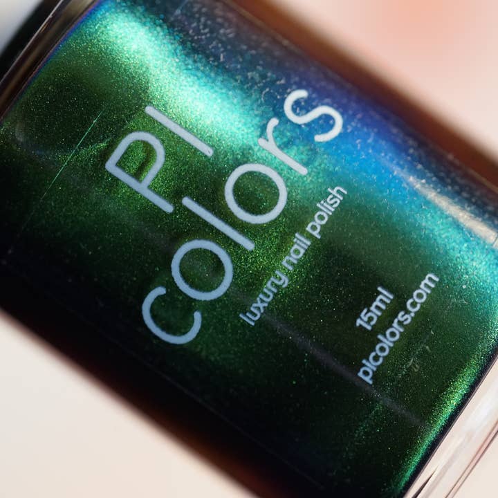 PI Colors - Wholesale Nail Polish - Green Glow.209 Green Nail Polish1