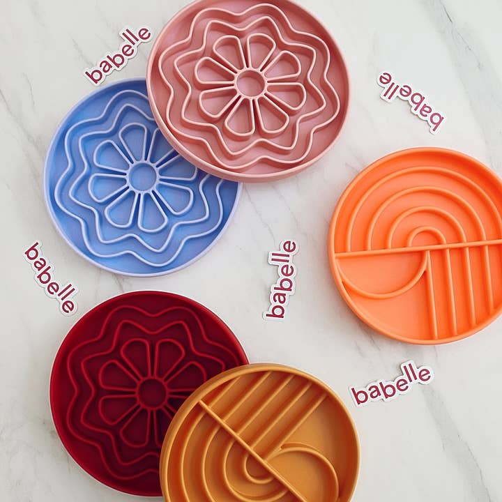 Babelle For Dogs - Wholesale Pet food mat – Dog - The Petal Lickmat - Old Rose 8