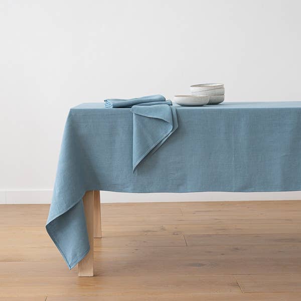 LinenMe - Wholesale Tablecloth - Linen Tablecloth Stone Blue Lara3