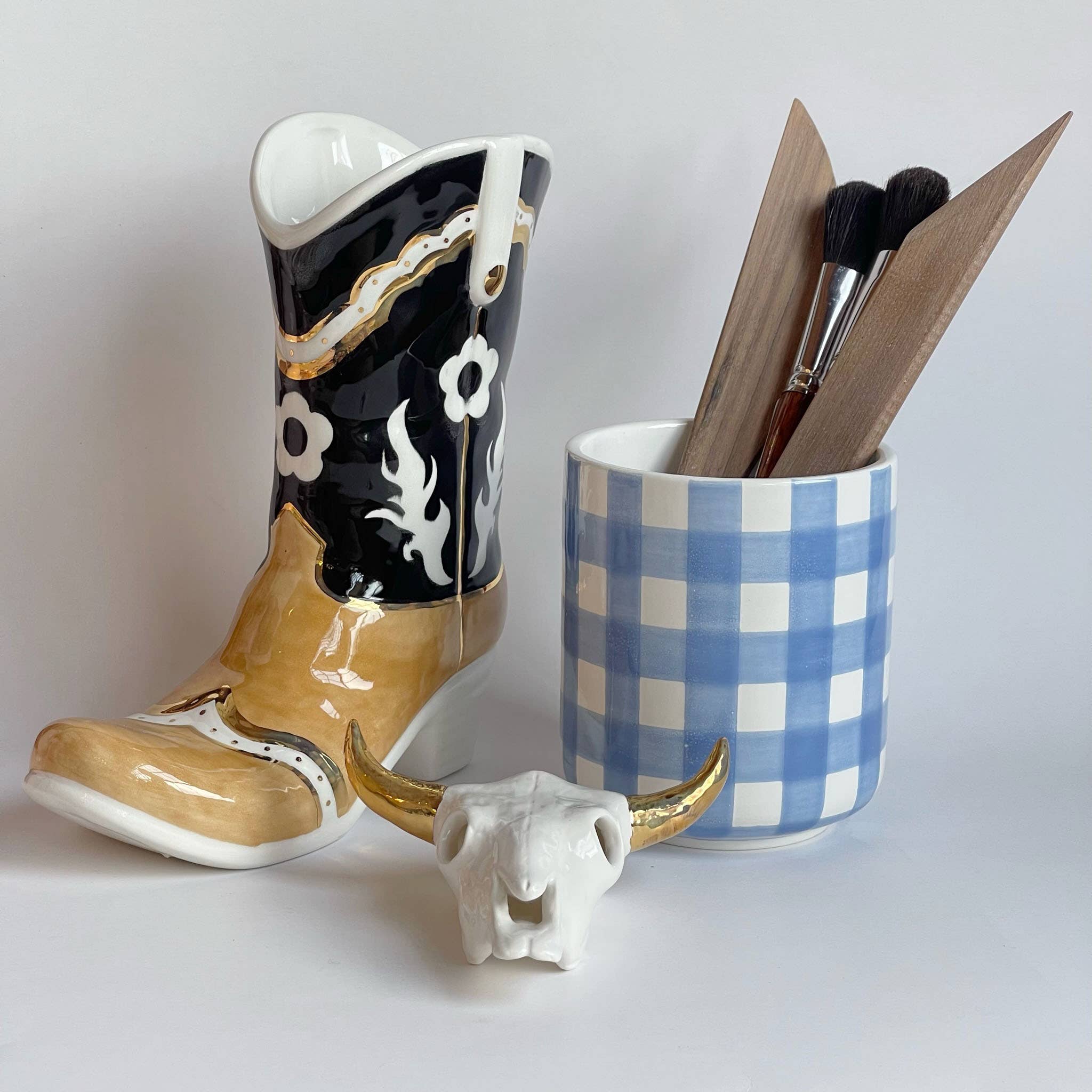 Lo Home | Ruby Clay - Wholesale Vase - Two Tone Cowboy Boot Vase6