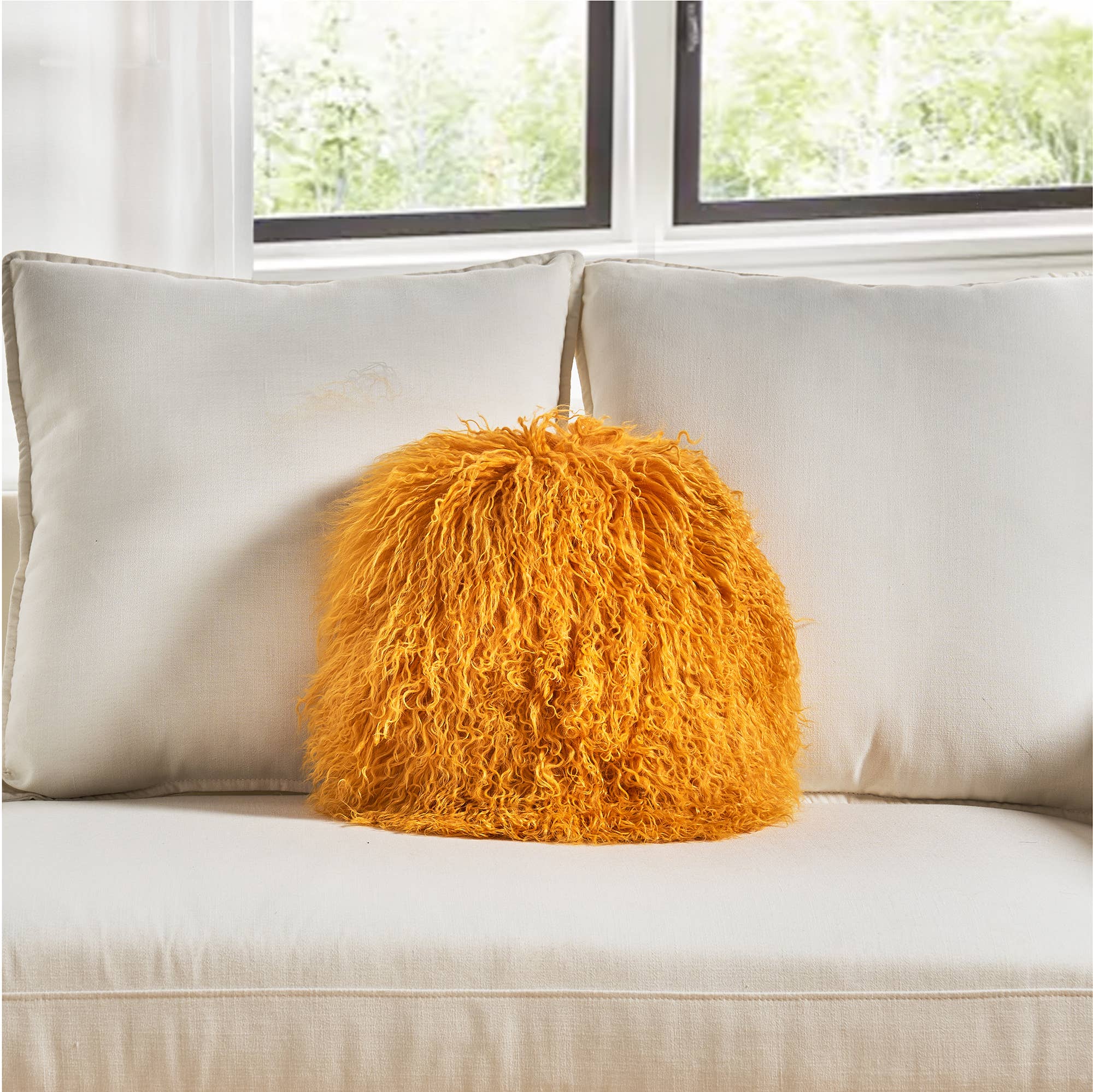 HUIRESOURCE - Vendita all'ingrosso Cuscini decorativi - Cuscino in Pelliccia di Agnello Mongolo a Forma Rotonda6