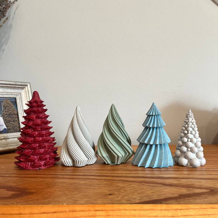 Make My Day Design - Wholesale Christmas Decoration - Cement Christmas Tree Figurines