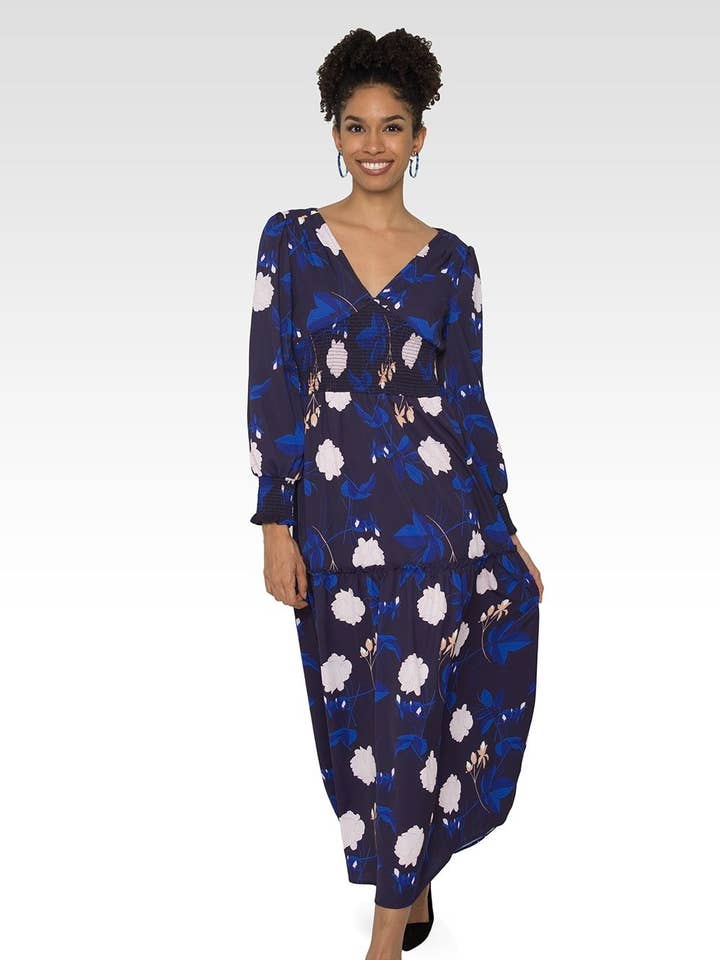 Robe longue à manches longues à imprimé floral pour femmes pour la vente par Standards & Practices