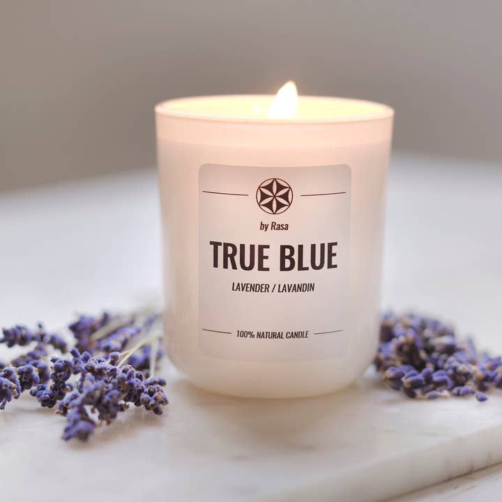 Naturales – wholesale Burkljus – True Blue Naturligt Ljus Lavendel Lavandin 480 g. 180 ml.