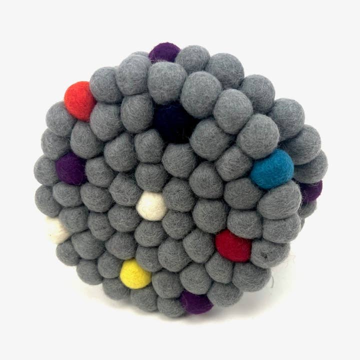 Sous-plats ronds en feutre Variation pour la vente par Feltiful