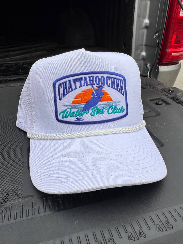 Chattahoochee White Trucker pour la vente par River Bent Hat Co.