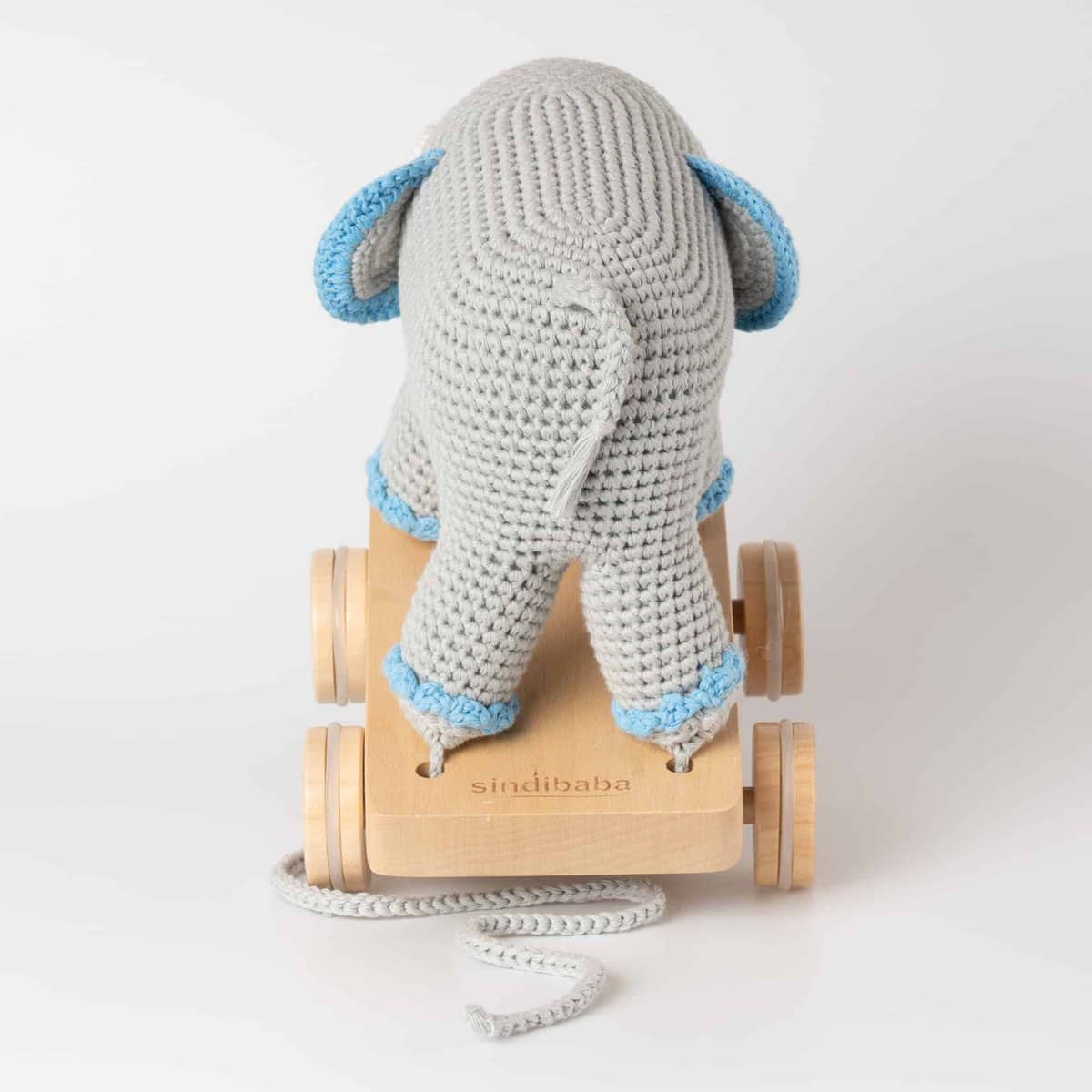 SindiBaba – Großhandel Klassisches Spielzeug – Kinder – Gehäkeltes Nachziehtier Elefant JUMBO in Blau3