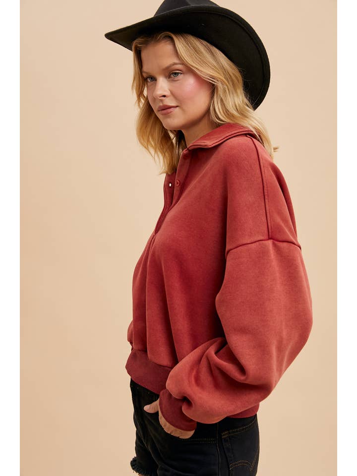 In Loom - Wholesale Sweatshirt - Women's - CROPPED POLO PULLOVER16