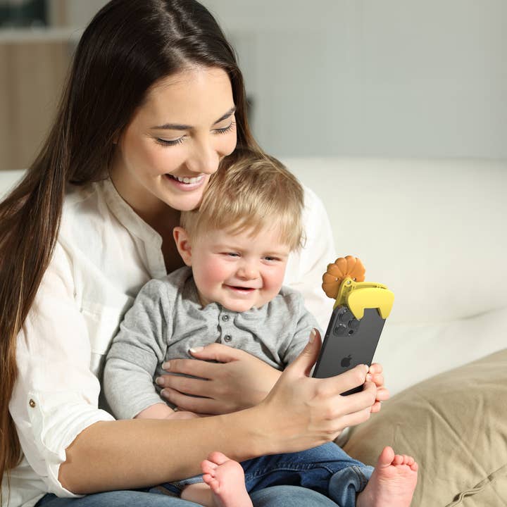 The Looky Lou – wholesale Classic toy – Kids – Looky Lou - a toy that gets your kids to smile at the camera