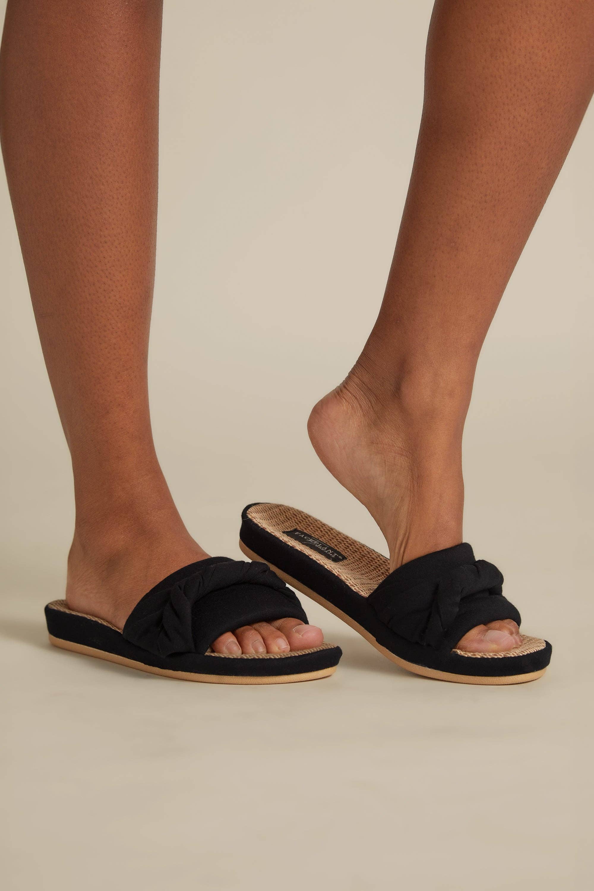 Faceplant Dreams – Engroshandel Slippers – Kvinder – Hamp Slides 2.01