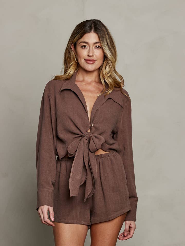 Top portefeuille Rhea - Marron pour la vente par Sunday Ritual