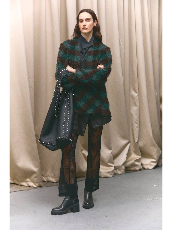 SUNDAY LIFE - Wholesale Pants - Women's - Ivy – Black Stretch Lace Pants3