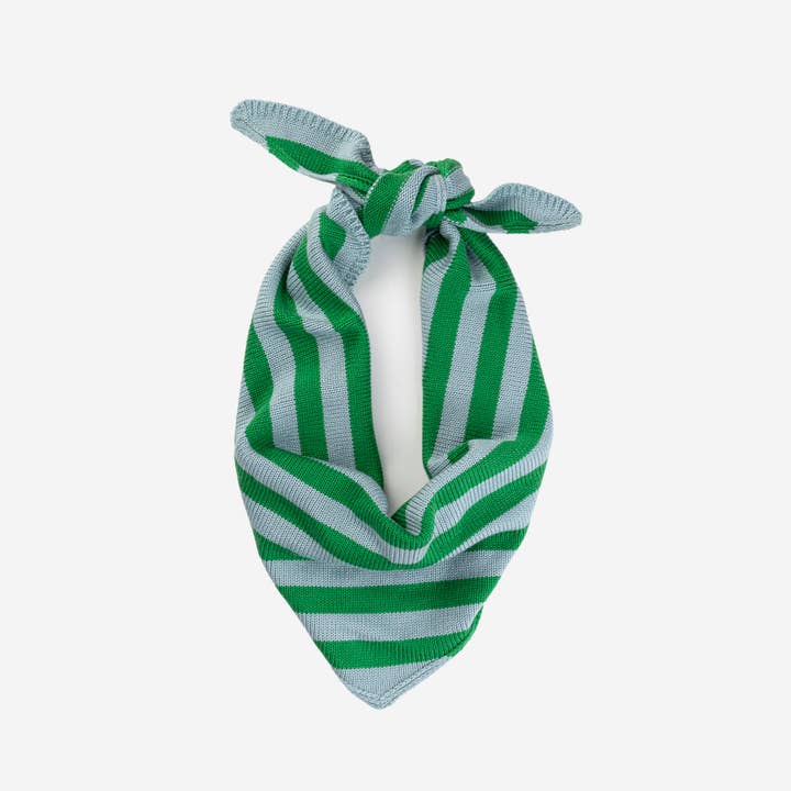 VERLOOP | knits - Wholesale Scarf - Women's - Simple Stripe Triangle Scarf10