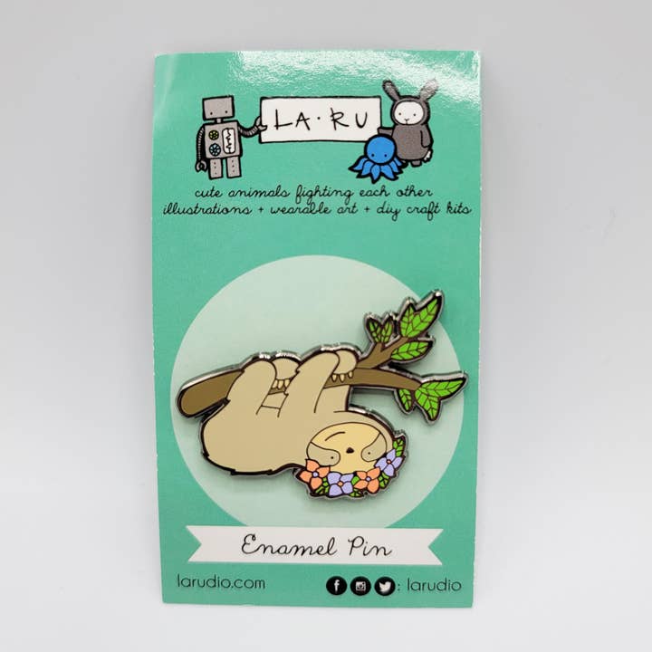 La Ru - Wholesale Lapel Pin/Button - Flower Sloth Enamel Pin