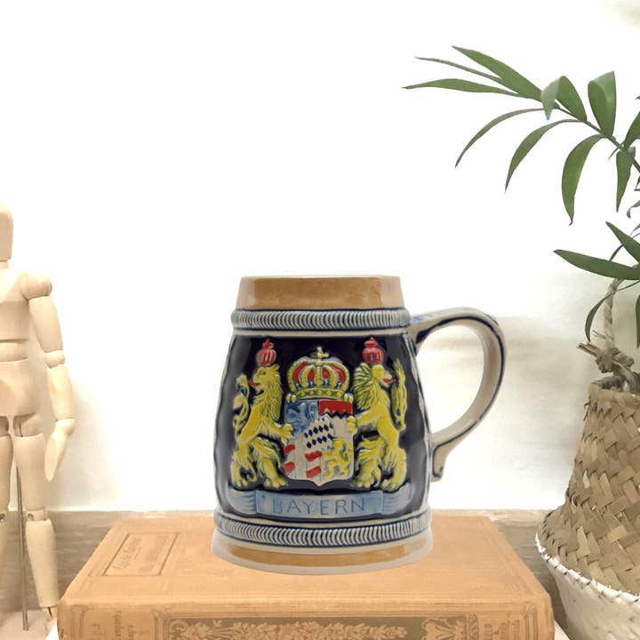 European Heritage Gifts - Wholesale Beer Glass/Mug - Bayern Coat of Arms Engraved German Beer Stein