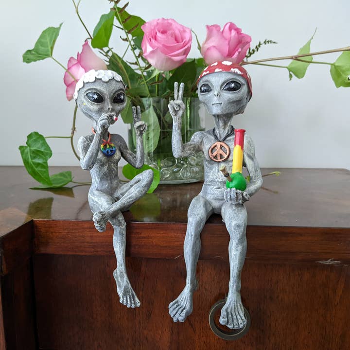 John Bernard & Company - Wholesale Decorative Figurine - “Hippie and Stoner” 10 Inch H Alien Shelf Sitter Statues