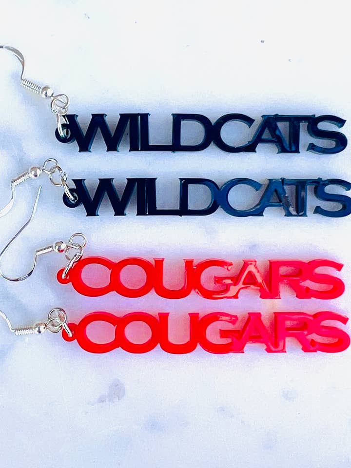 Brincos Mascot/Word Fin Line PERSONALIZADOS por atacado de BMR Designs