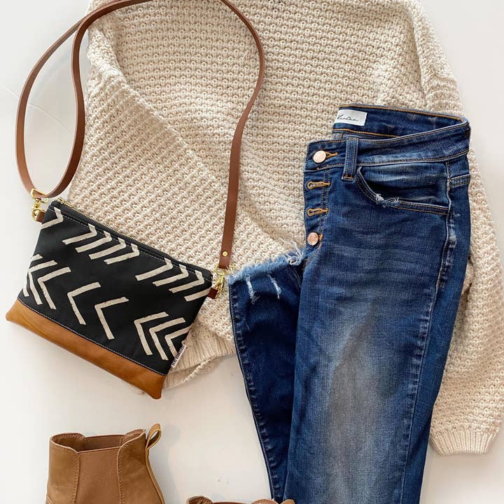 September Skye Bags & Accessories - Wholesale Crossbody Bag - Women's - Small crossbody bag in mustard floral