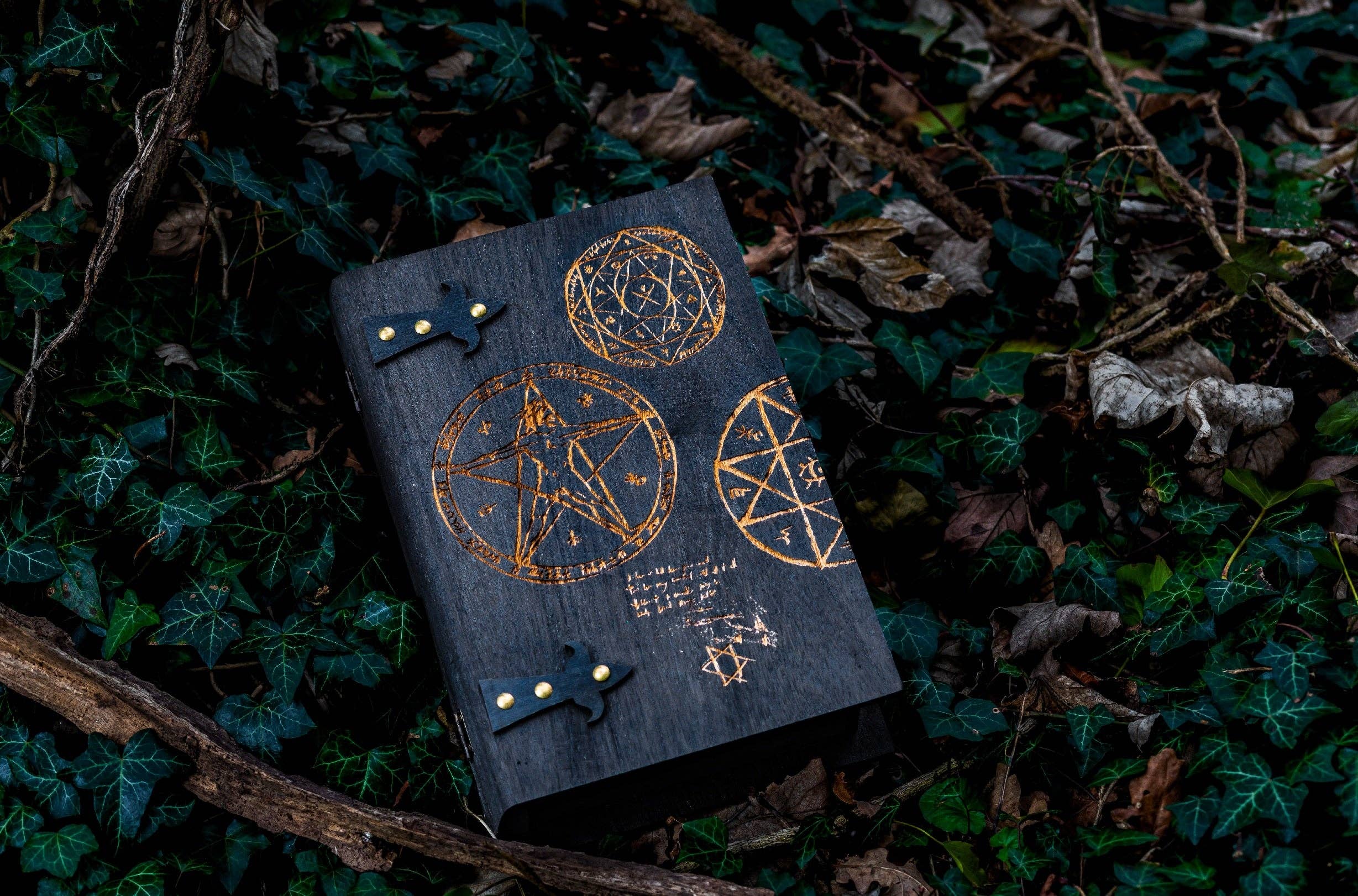 Fandomonium - Wholesale Advent calendar - Dice Advent Calendar - Reusable Dice Tray and Dice Box8