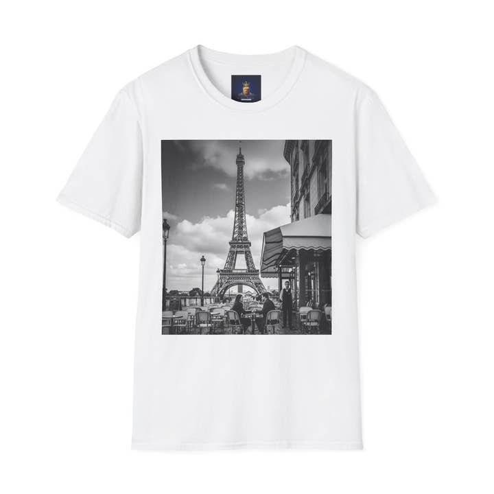 Eiffeltoren Unisex Softstyle T-Shirt, Modieus T-shirt voor Reizigers, Parijse Sfeer, Geweldig als Cadeau, Vrijetijdskleding, Vakantie Kleding voor wholesale door Classic Bougie