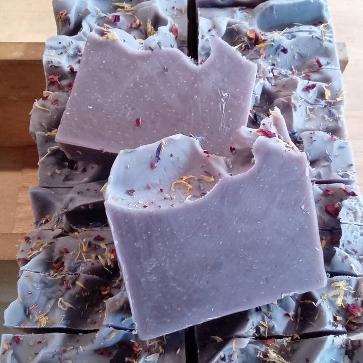 Landhus Lavendel for engroshandel hos Purple Fence Farm LLC