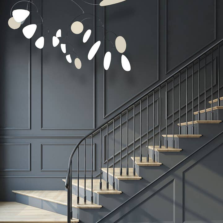 Grand Mobile Moderne : Art Géométrique en Acier pour la vente par Kelly Design Mobiles