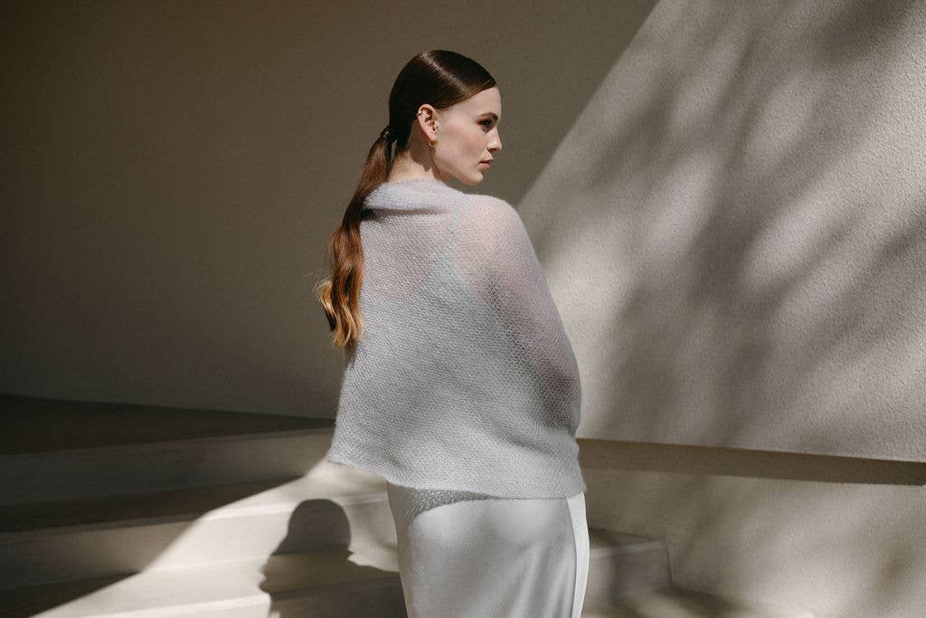 WOOL HOUSE - Wholesale Wrap - Women's - Luxurious Bridal Wrap Shawl / MAGNOLIA25