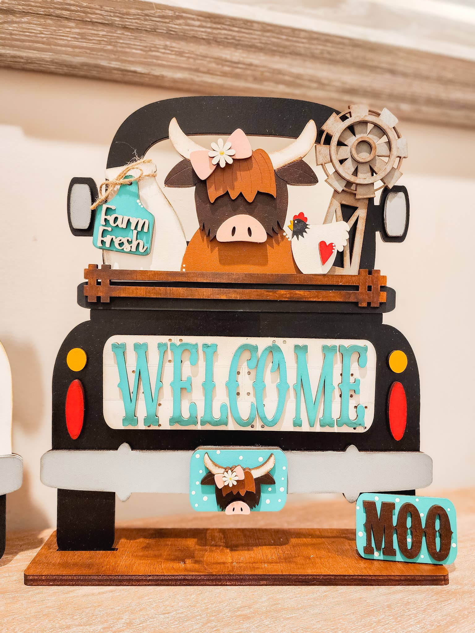 Hollow Grove Designs - Wholesale Door Hanger - Highland Cow Insert| Interchangeable Cow Door Hanger2