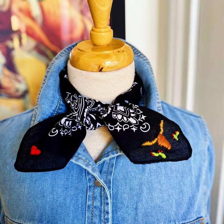 Pradera - Purveyors of the West - Wholesale Bandana - Women's - Embroidered Cattle Call Bandana