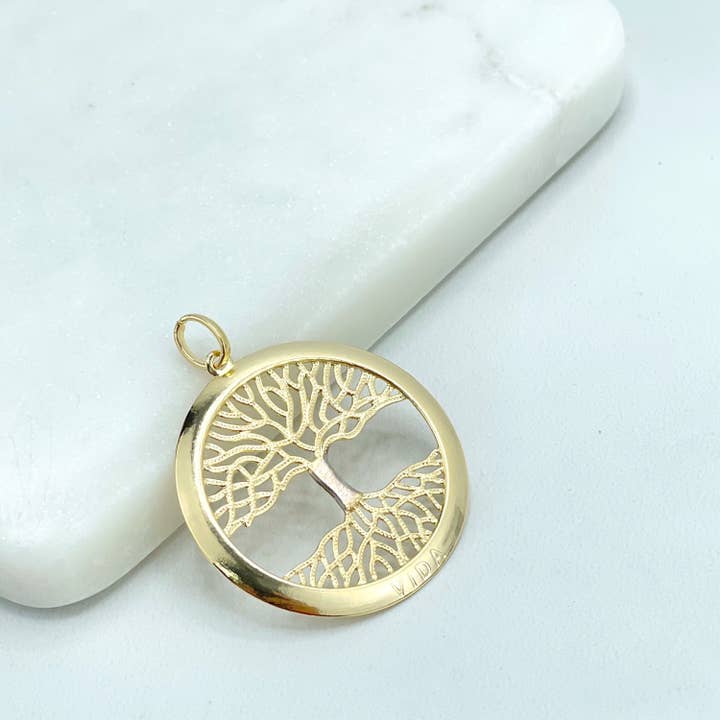 Médaille découpée remplie en or 18 carats en forme de nacre, breloque avec pendentif en forme d'arbre de vie avec description « VIDA », vente en gros de fournitures de fabrication de bijoux et autres tendances Résultats pour savon nacre en vente B2B. Retours gratuits et paiement à 60 jours sur Faire sur Faire.