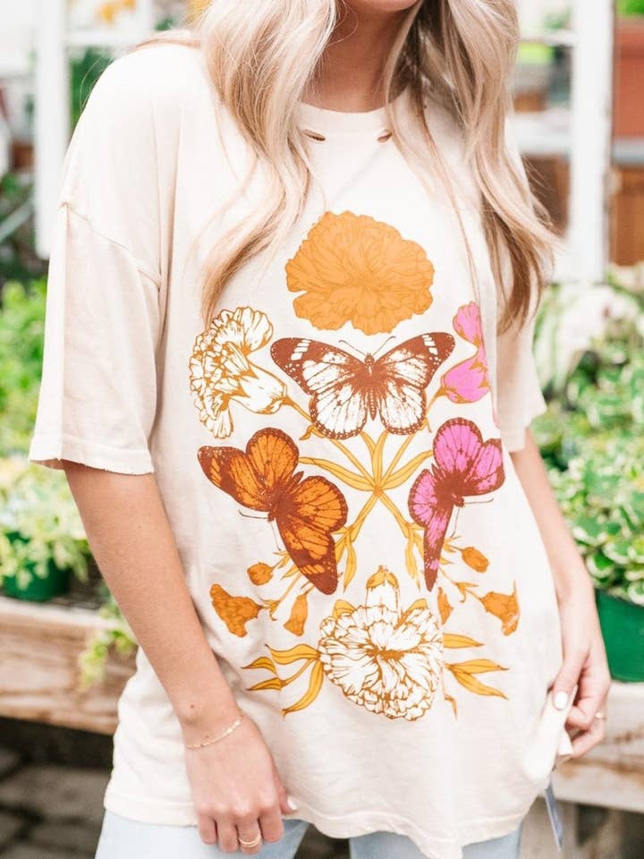 Vintage Butterfly Flowers Strawberry Graphic oversized tee for wholesale by Rosa Clothing
