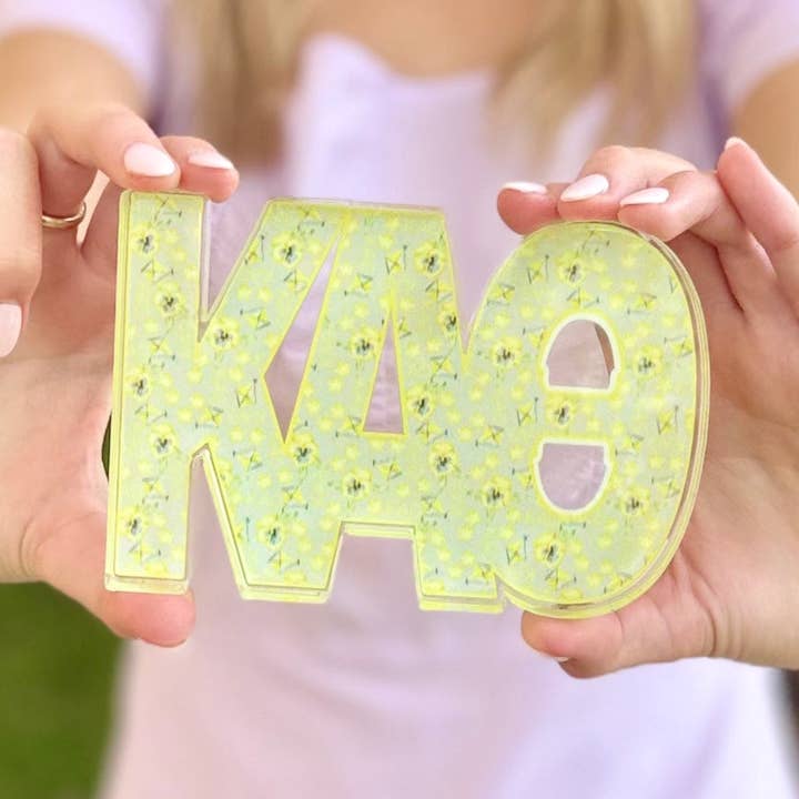 Kappa Alpha Theta Acrylic Shelf Decor for wholesale by Front Porch Elegance