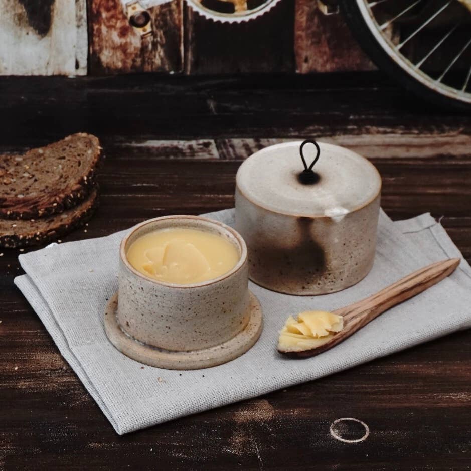 Ana Miranda Ceramics - Wholesale Butter Dish - Sand Butter dish5