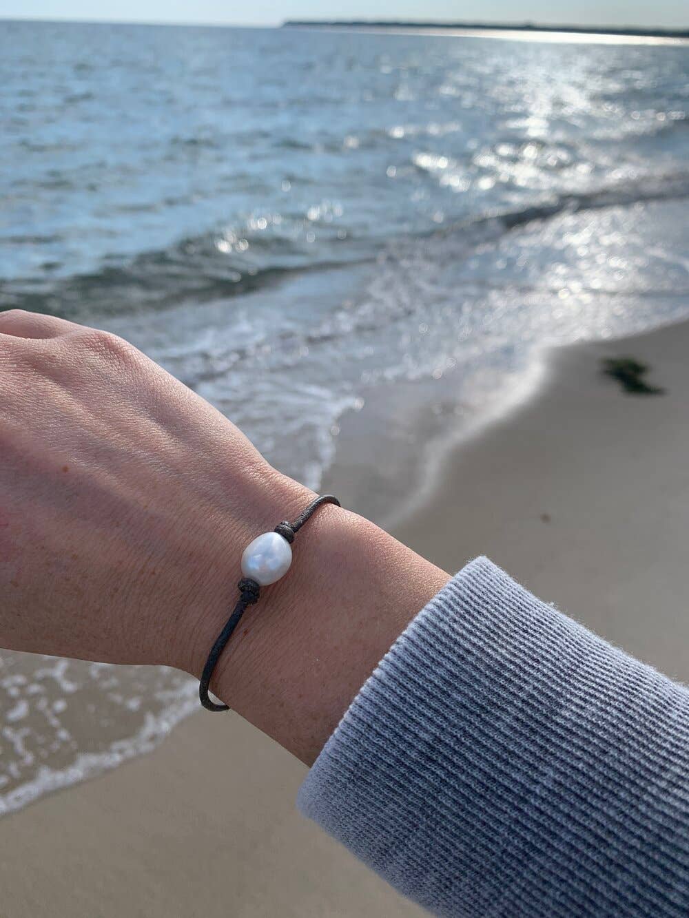 Cape Cod Chokers - Vente Bracelets à breloques/pendentifs - Bracelet en cuir perlé classique2