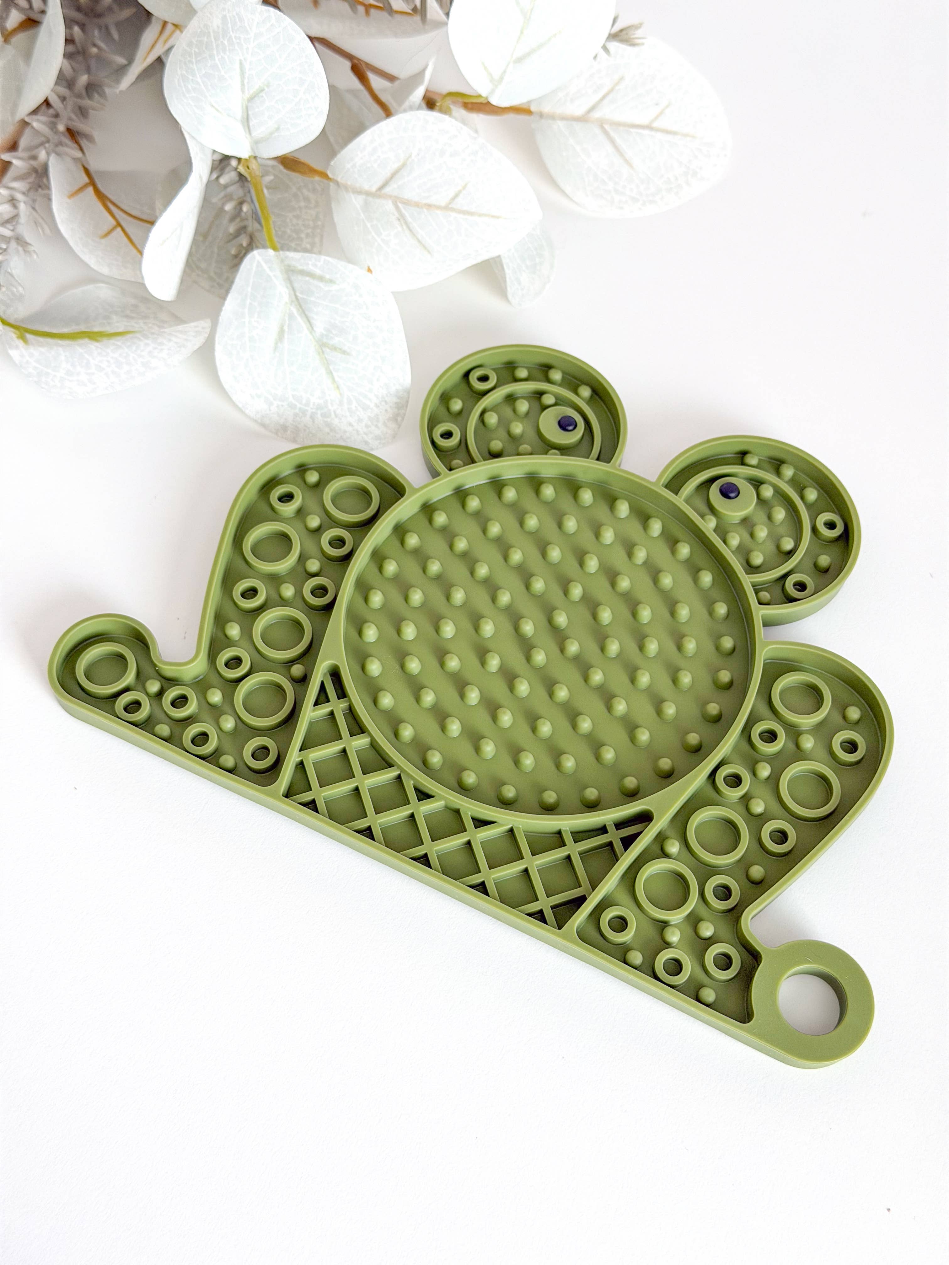 Doggotique - Wholesale Pet Food Mat - Dog - Frog licking mat, feeding mat for small dogs and cats9