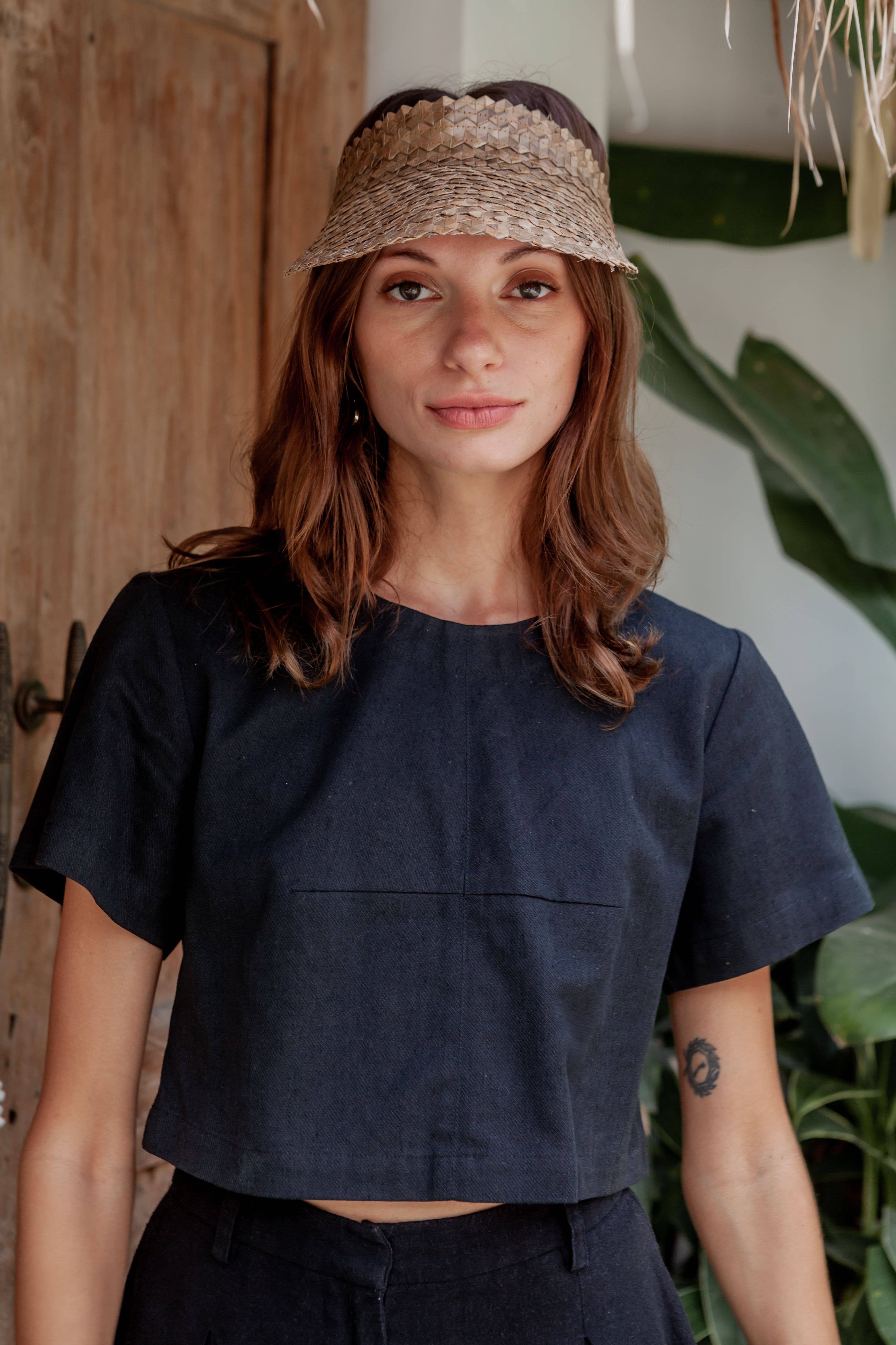 Village Thrive - Wholesale Visor - Women's - Rattan Sun Visor in Amber3