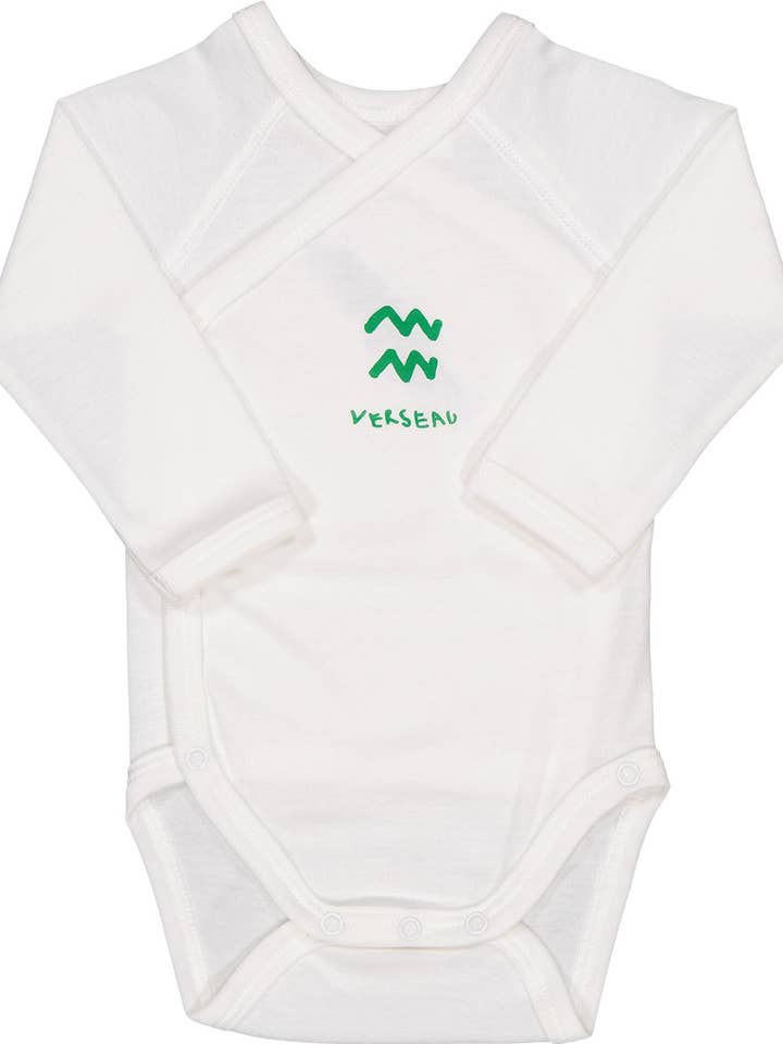 Langærmet babybody Vandmanden - økologisk bomuld for engroshandel hos charlie dans les étoiles