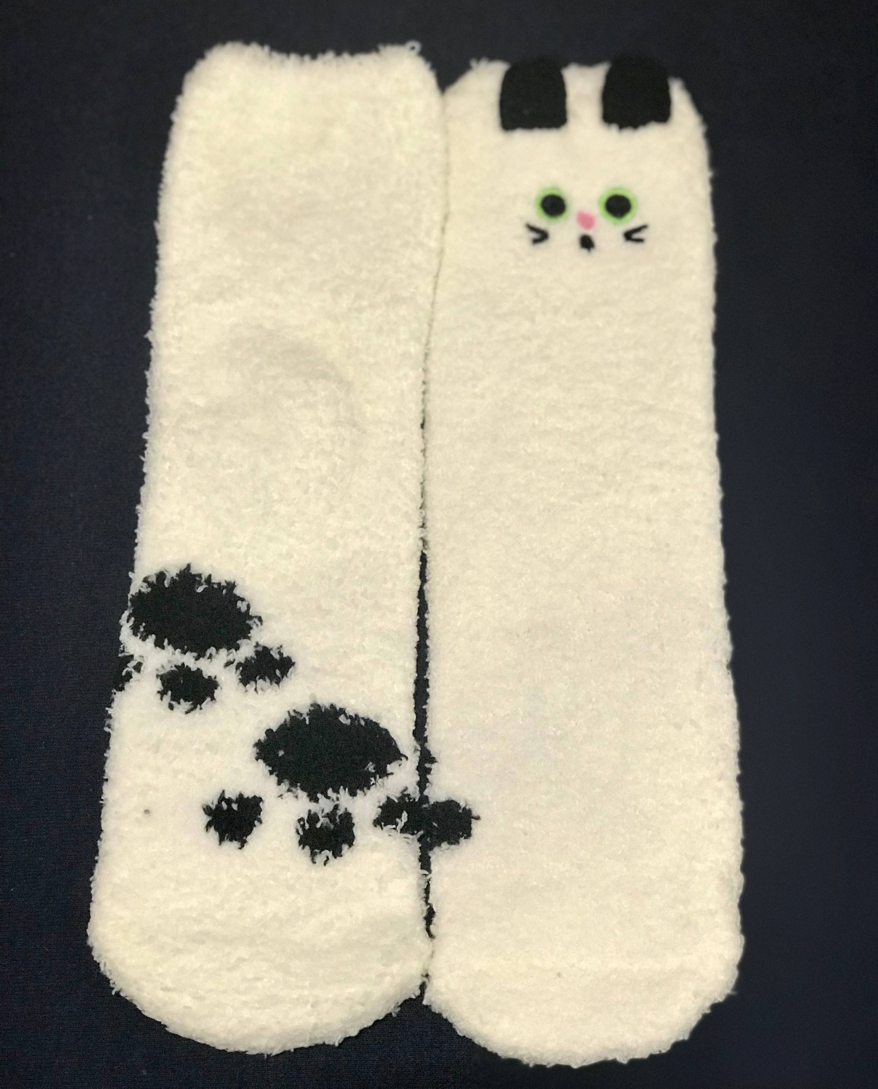 Socks In A Box - Vente Chaussettes – unisexe - Chaussettes chaton blanc avec pattes dans une boîte3