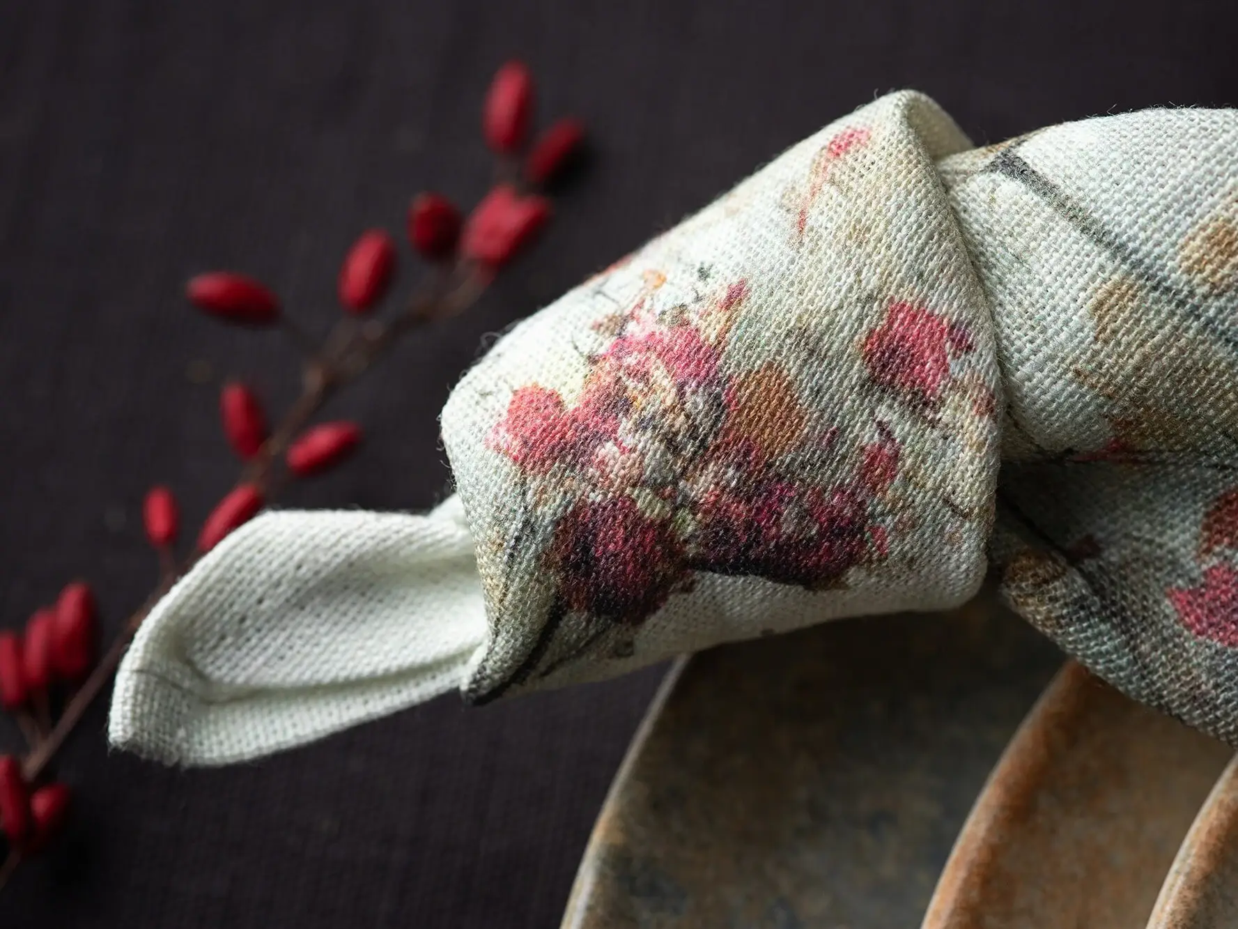 Suisse Maison de Lin - Wholesale Tea towel - Variety of Japandi Floral Linen Kitchen/Tea Towels with hook2